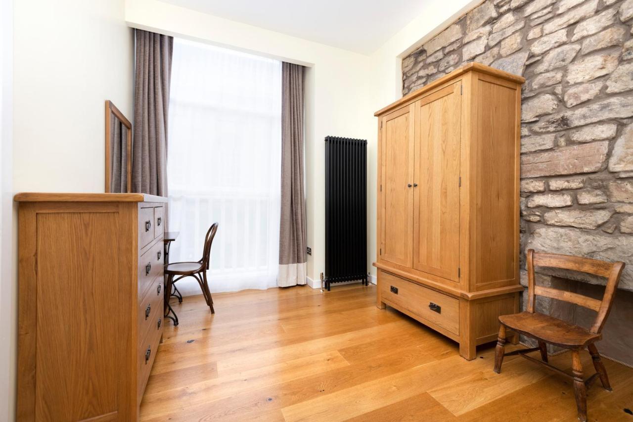 Joivy 1 Bed Flat In Old Town, Next To St Giles Cathedral Apartment Единбург Екстериор снимка