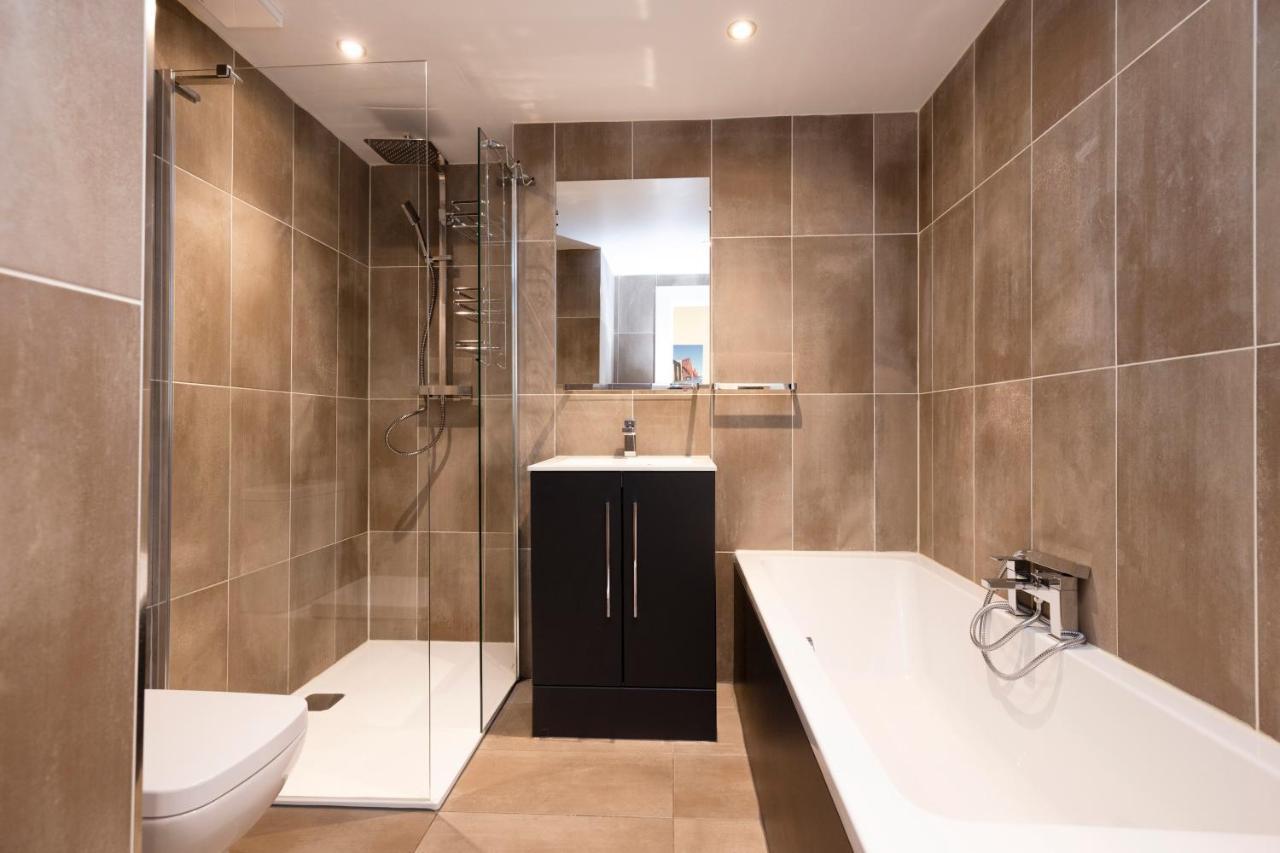 Joivy 1 Bed Flat In Old Town, Next To St Giles Cathedral Apartment Единбург Екстериор снимка