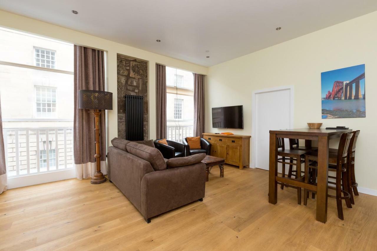 Joivy 1 Bed Flat In Old Town, Next To St Giles Cathedral Apartment Единбург Екстериор снимка